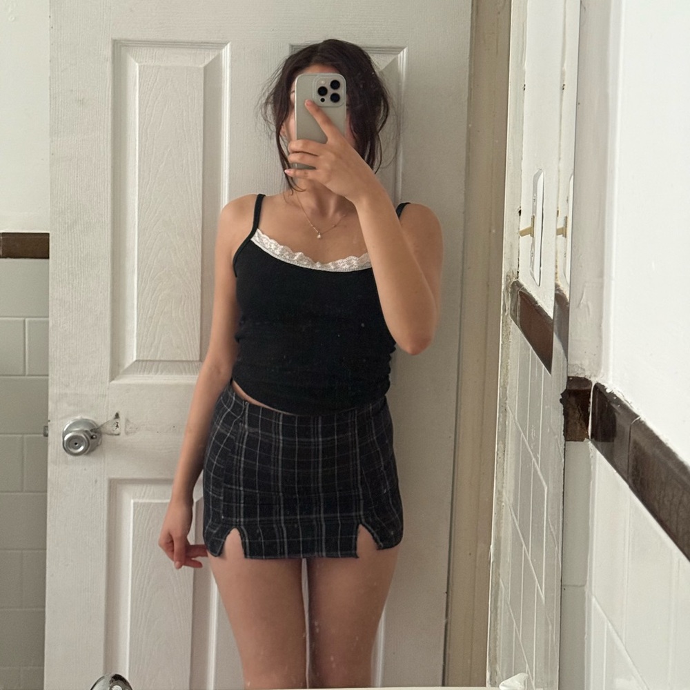 Black Lace-Trim Cami Tank Top